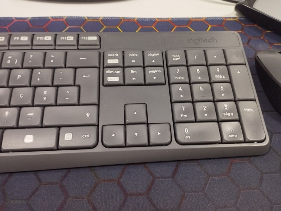 Teclado + rato Logitech MK235