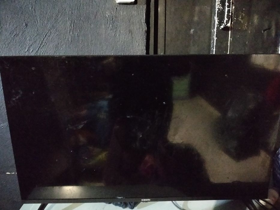Vendo televisão Xiaomi 32 polegadas