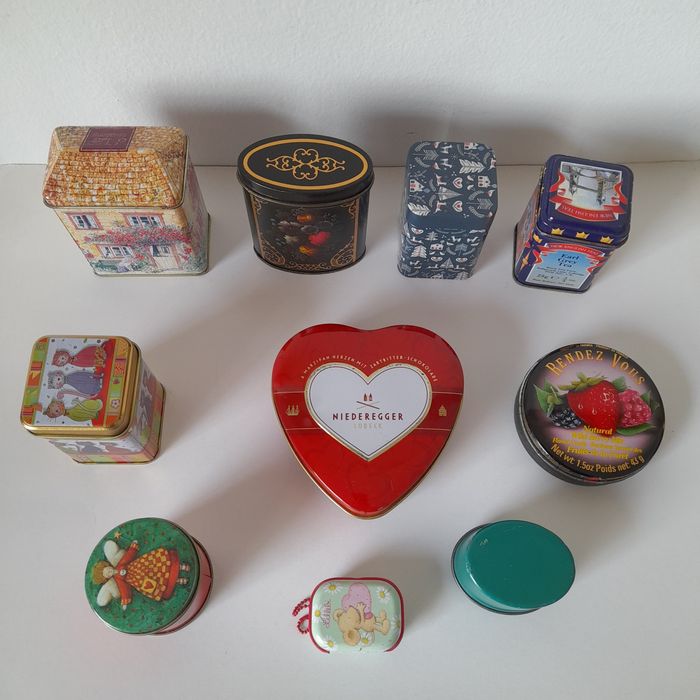 Coleção de latas miniatura