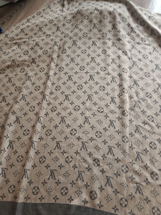 Шарф  палантин хустка Louis  Vuitton