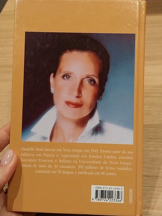 Livro Danielle Steel | Cinco dias em Paris | Círculo de Leitores