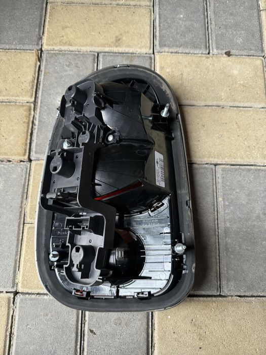 Правый фонарь Mini Cooper Countryman R60