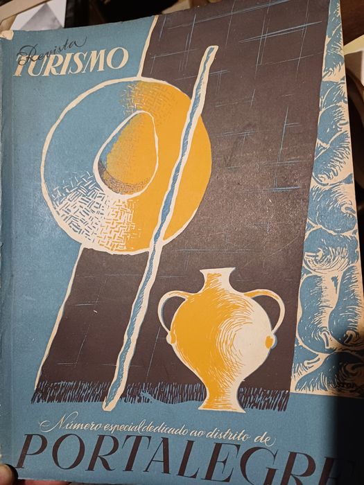 Revistas de turismo Aveiro e Portalegre