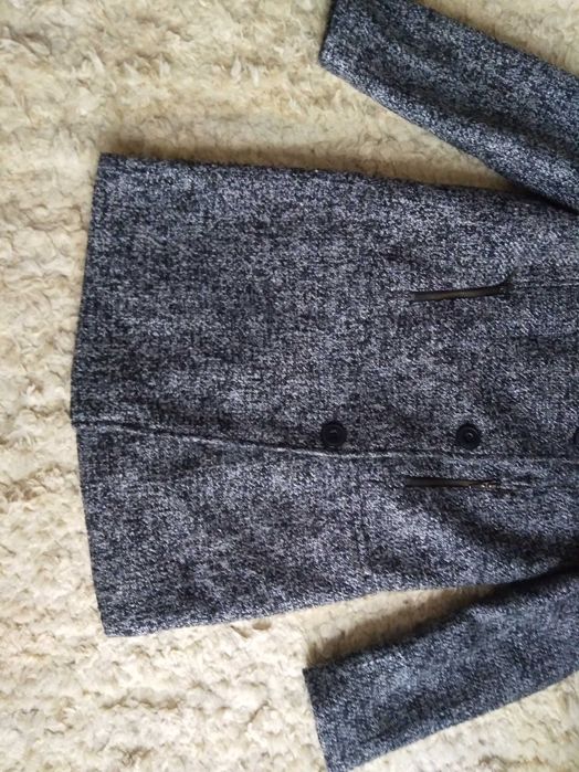 Płaszcz damski wiosenno-jesienny elegancki rozmiar 38 S