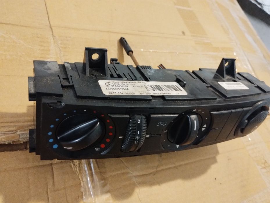 Panel nawiewu sprinter 906 lift a906.8300.185kz