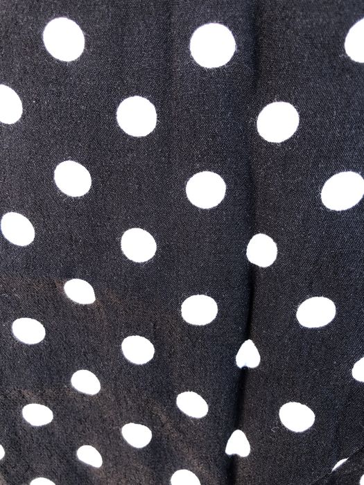 Saia calcao Zara preta com bolinhas brancad