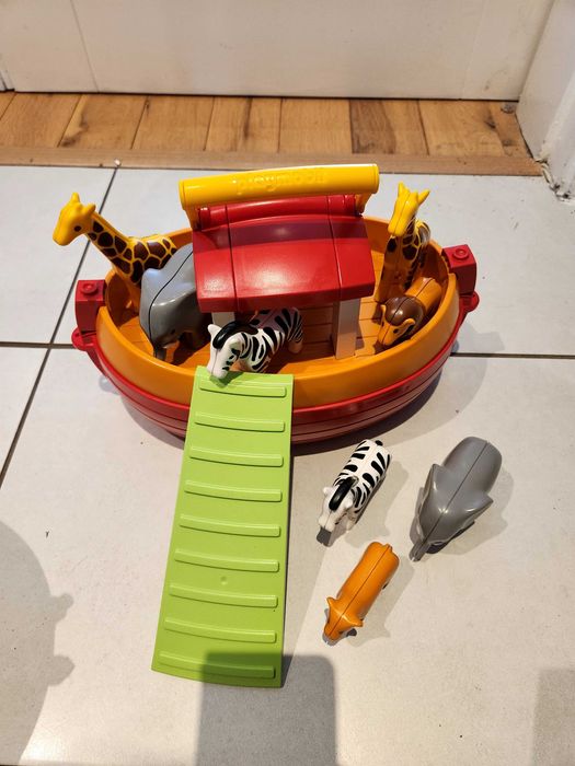 Statek ze zwierzetami Arka Noego