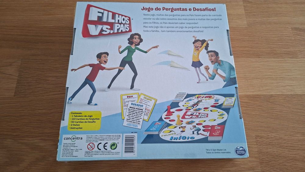 Jogo de Tabuleiro Filhos vs. Pais