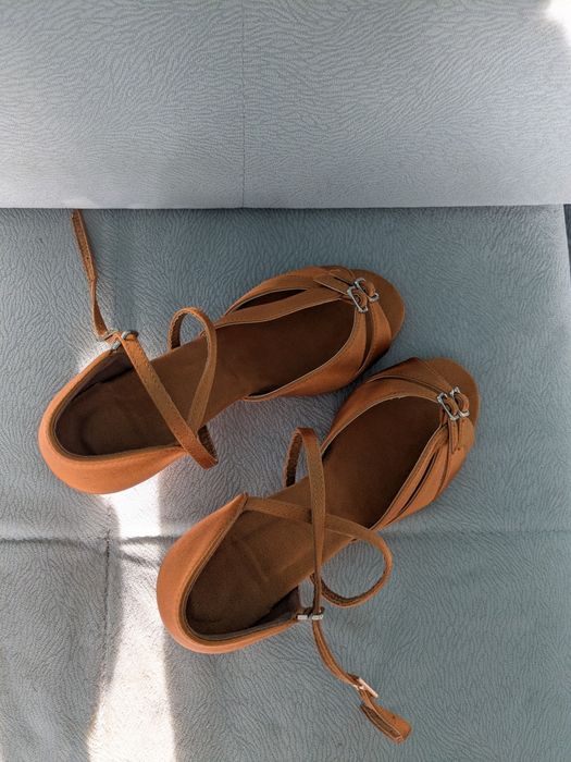 Buty taneczne Latino