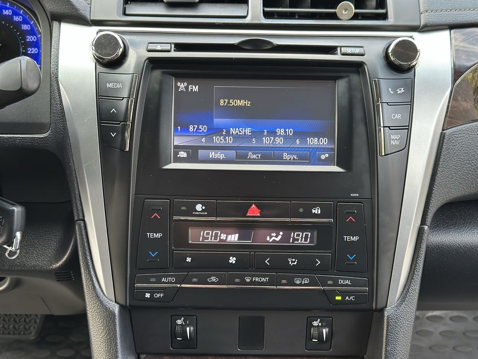 Продам Toyota Camry 55