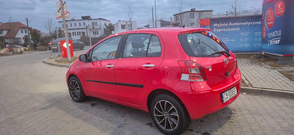 Toyota Yaris 2011