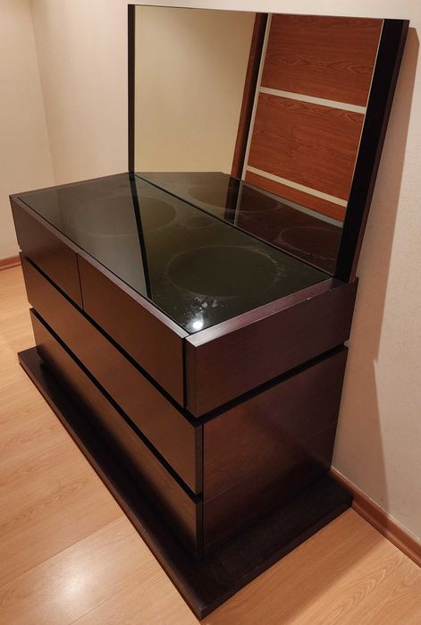 Conjunto para quarto de dormir e/ou escritório