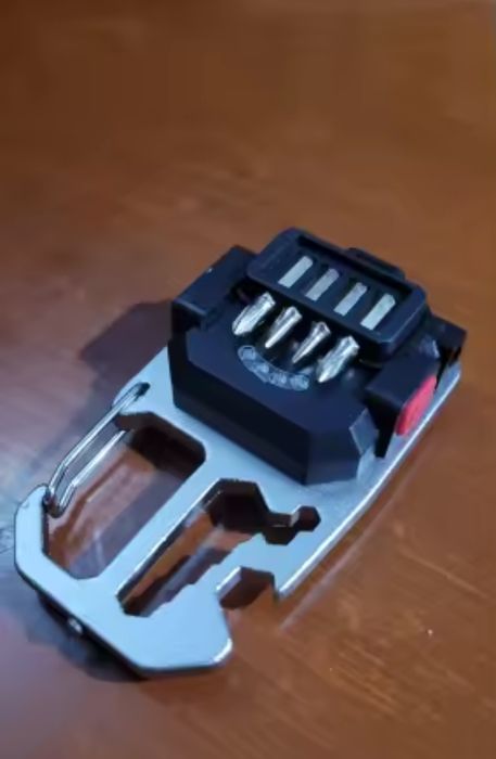 Ліхтарик світлодіодний, дуже яскравий