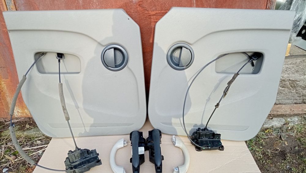 карта обшивка розсувних дверей замок рено канго кенго сітан citan