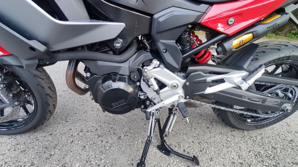 BMW F900XR 2021 | 10.000 km | Full Extras | Top Case
