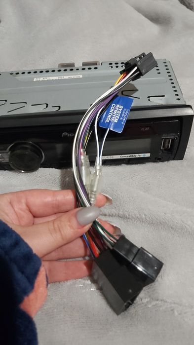 Autorádio PIONEER MVH-S110UB