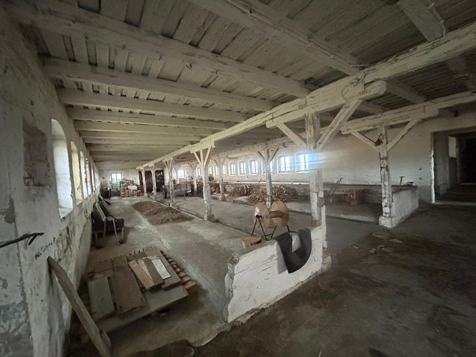 Gospodarstwo rolne 8.17ha/stodoła 445m2