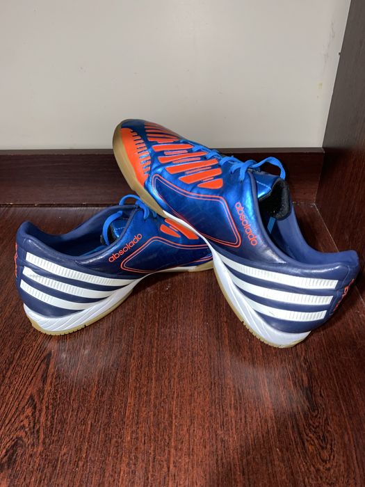Футзалки adidas absolado