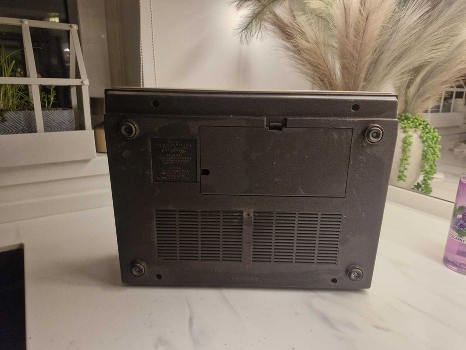 Sprzedam magnetofon Unitra zrk, w stanie niemalże idealnym