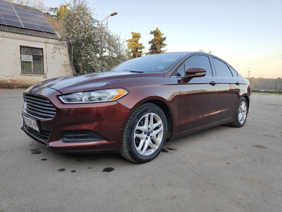 Продам Ford Fusion 2015 рік 2.5 GBO