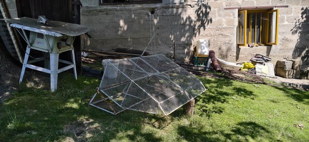 Klatka dla ptaków na dach
