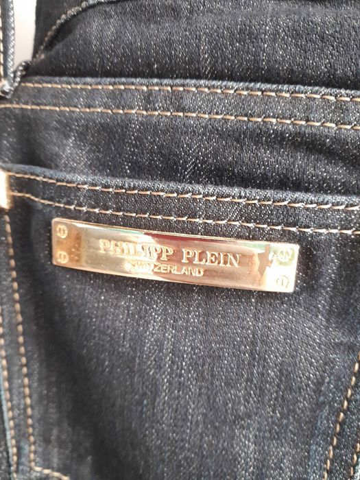 Джинси жіночі прямі темно-синього кольору