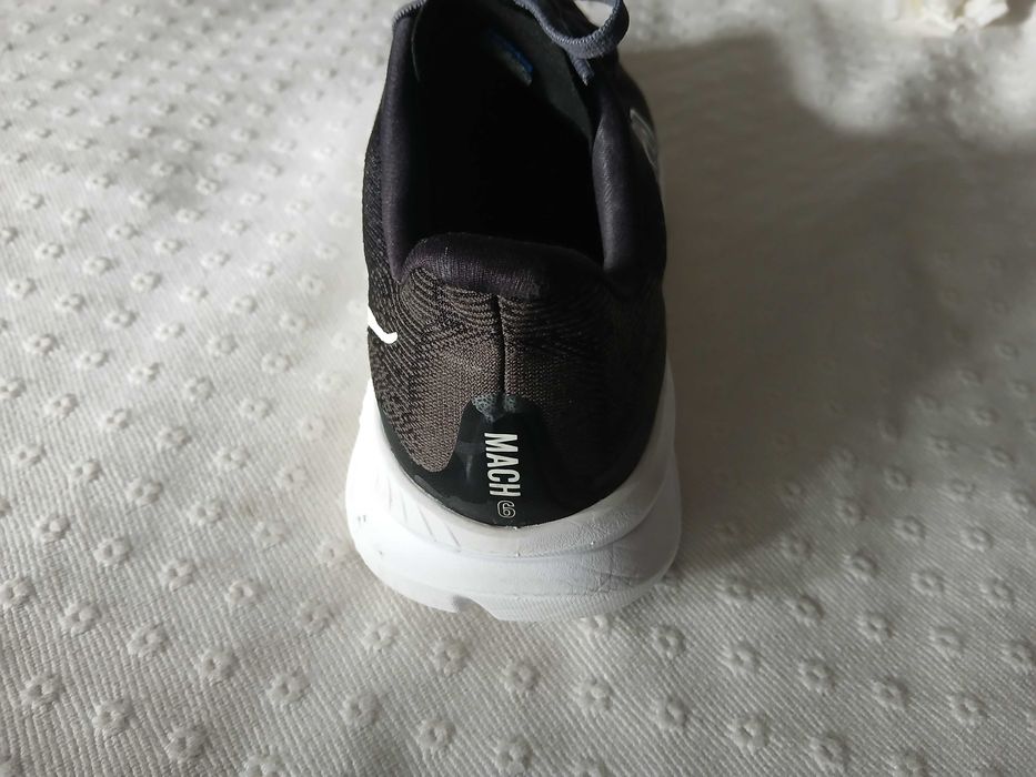 Hoka One One Mach 6 - 43 1/3