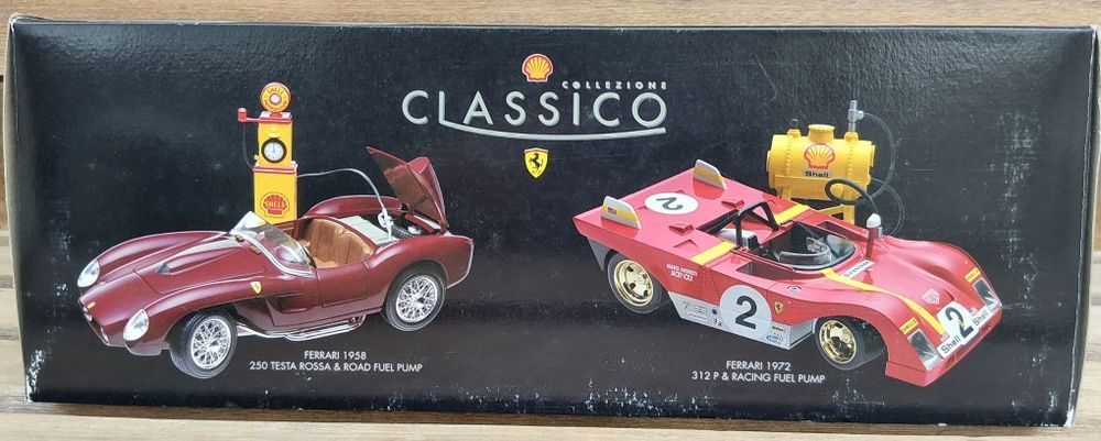 1958 Ferrari 250 Testa Rossa & Road Fuel Pump – Shell Collezione Classico 1:18