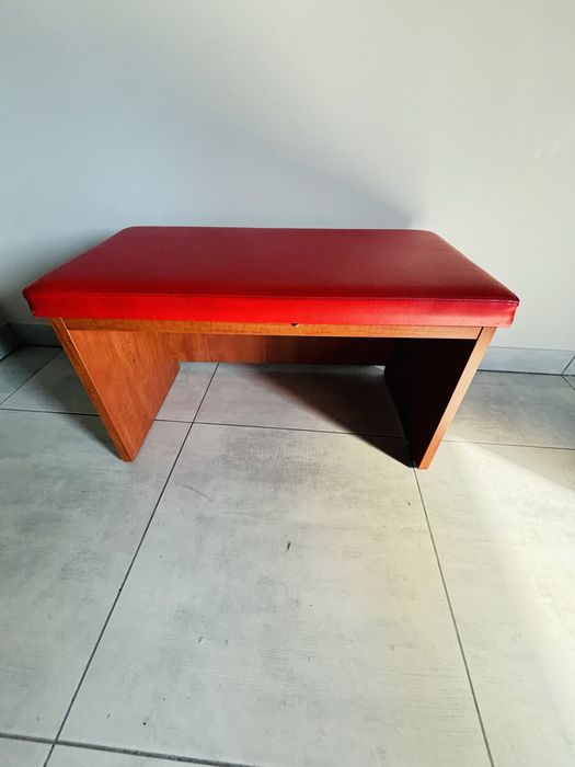 Pufa siedzisko drewno ekoskóra