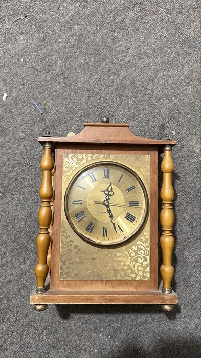 Старинные часы от бабушки