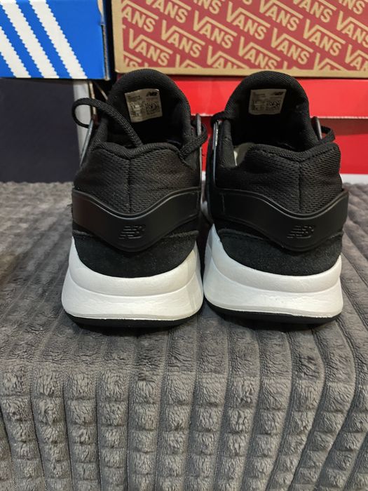 Кросівки New Balance 247 38(23,5см) оригінал
