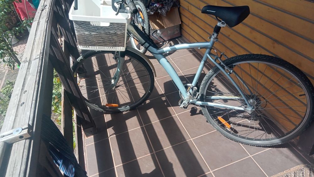 Rower  damka 28  cali 21 biegów DECATLON Cycle