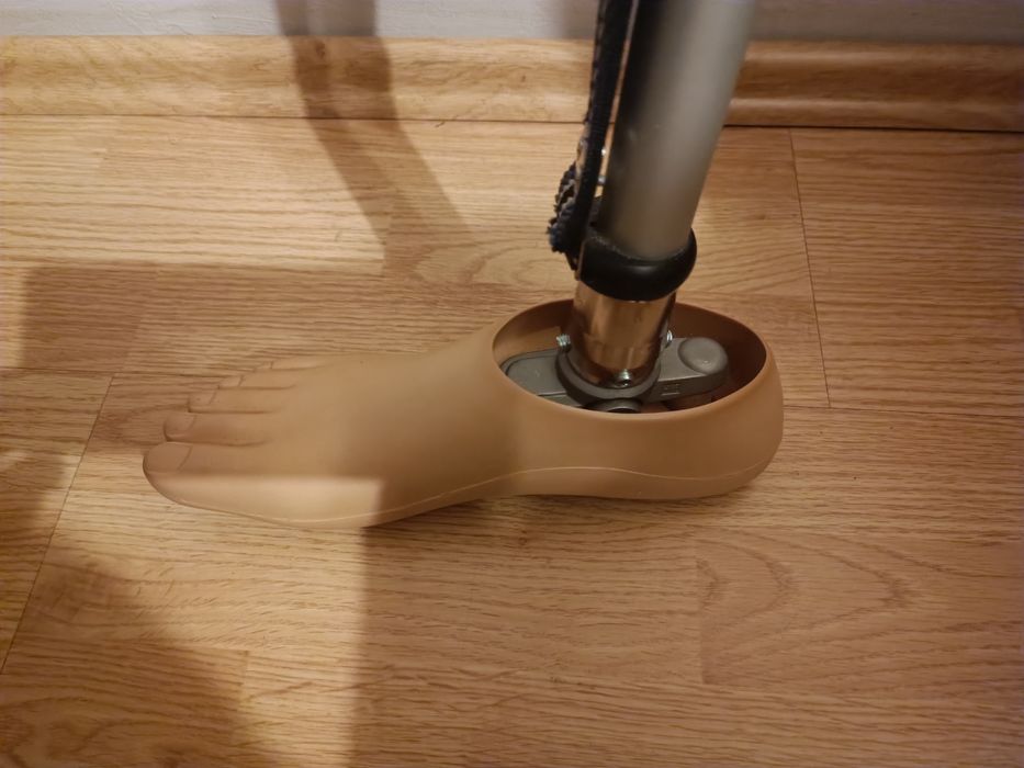 Proteza modularna uda