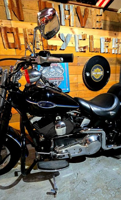 Harley-Davidson FLSTS  HARLEY Softail Springer