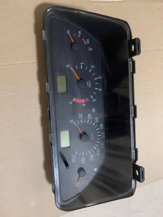 Приборна панель ваз 2110-2115