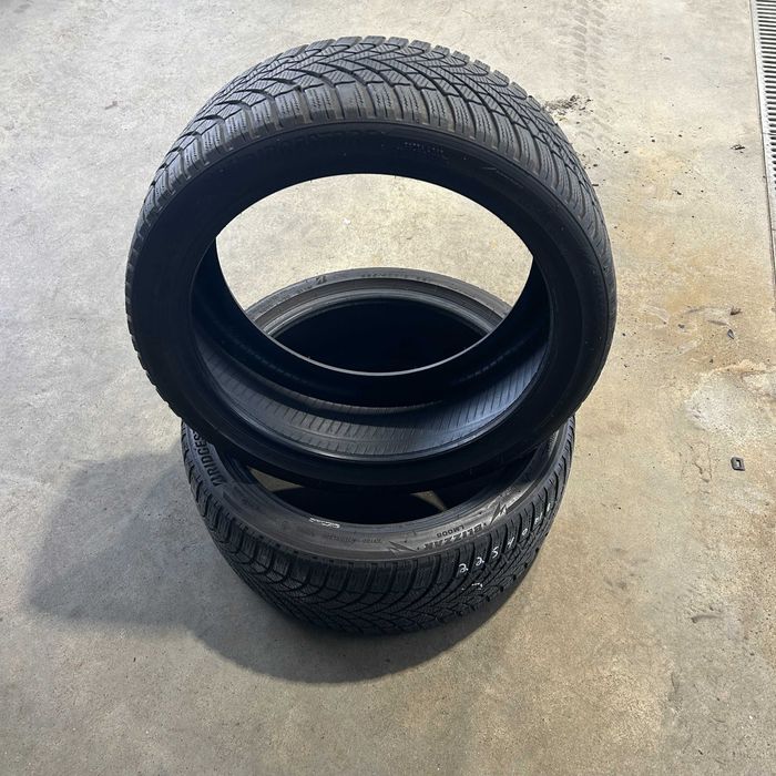 Pneus Bridgestone 225/40/R18