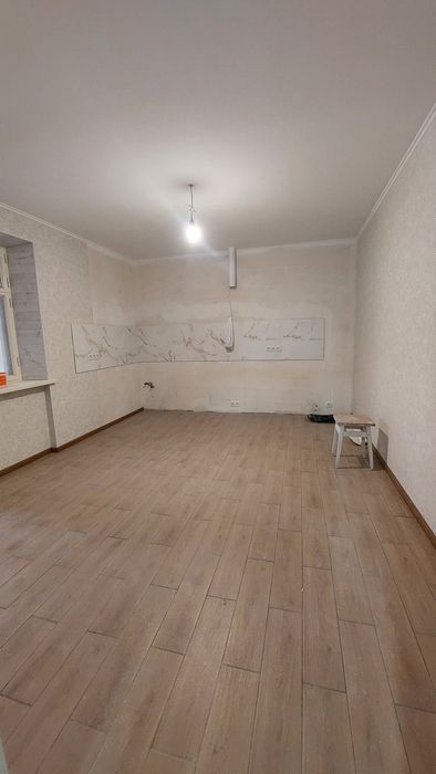 Продам 2-кімнатну квартиру. Вул.Київська,6а.