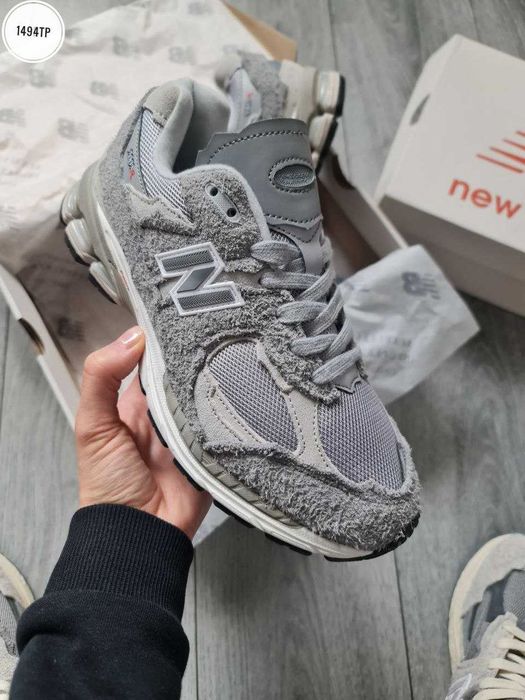 Мужские кроссовки New Balance 2002R Protection Pack Gray. 41-45