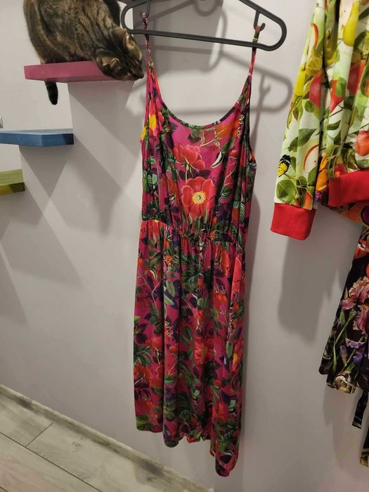 Sukienka róża XXL dzień dobry dziendobry