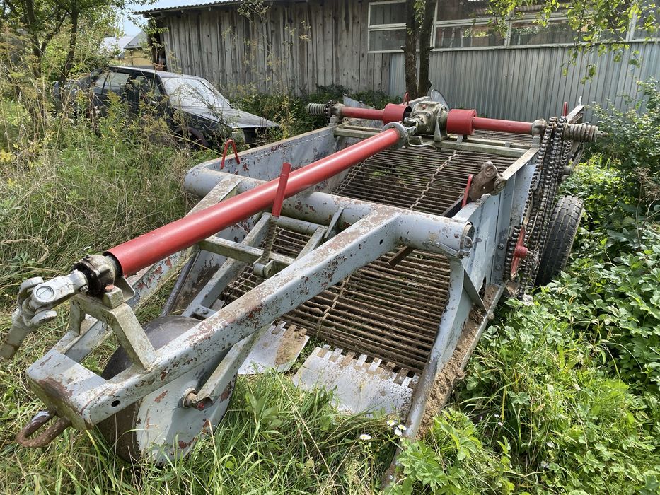 Картоплекопач на два рядки