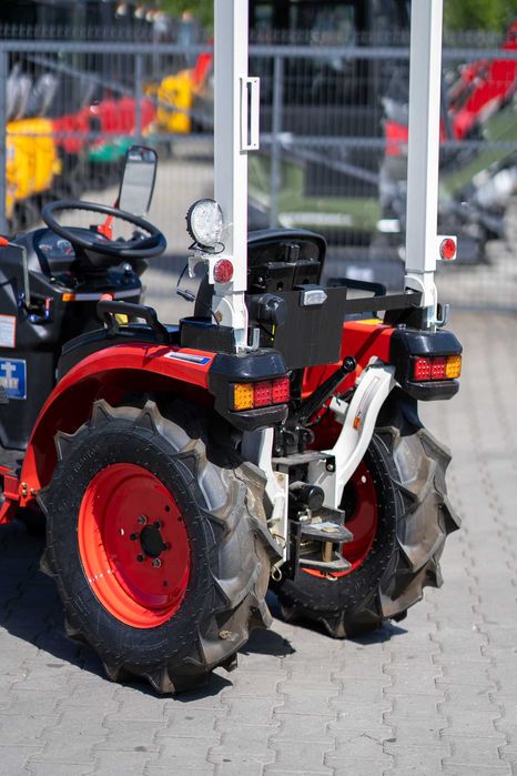 traktor AGRO 254 4x4