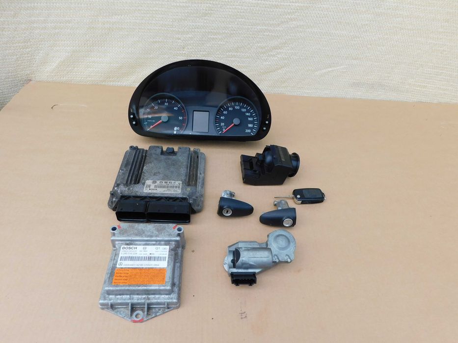 Zestaw startowy komputer stacyjka VW Crafter 2.5 TDI 074906032AT real foto