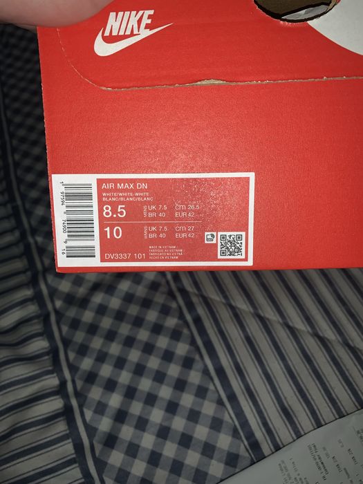 Vendo air max dn brancas 42