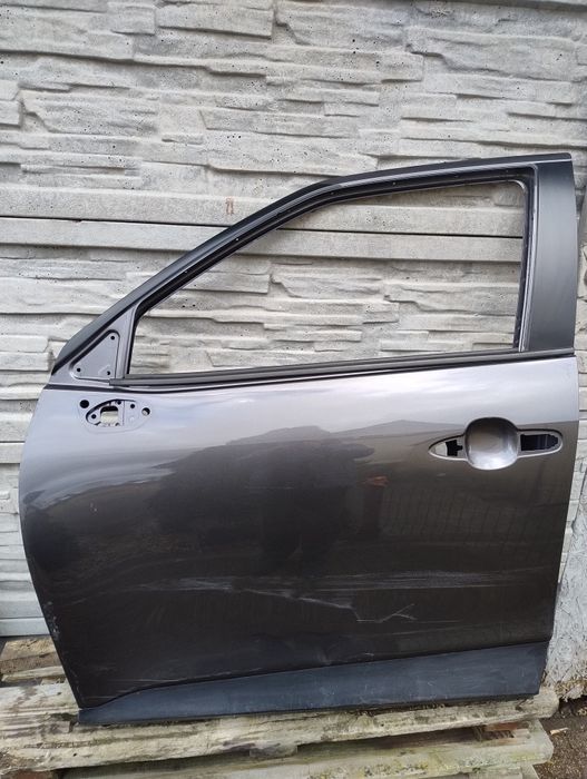 Drzwi Yaris cross 2022