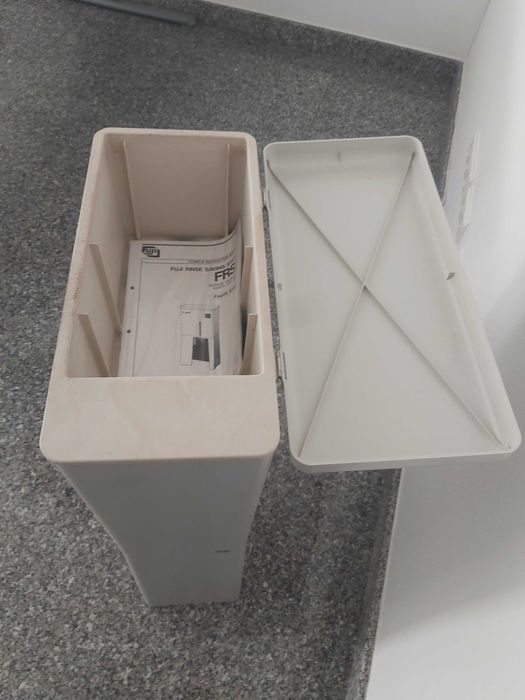 Tanque de água para apoio de Laboratório Fotográfico