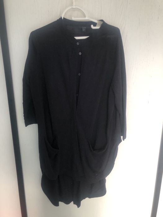 Czarny bawelniany kardigan dluzszy cos uniwrrsslny w bdb stanie