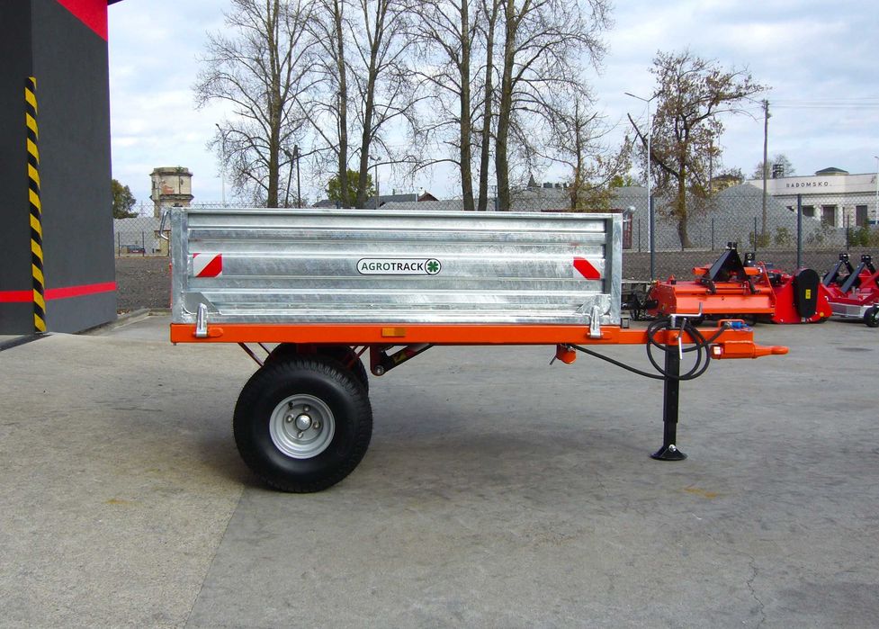 Przyczepa 1T z wywrotem hydraulicznym na tył AGROTRACK traktorkiagropl