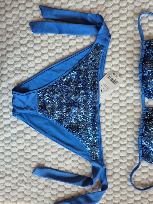 Calzedonia L 90B/85C/80D, 5 Glowing Surface delicate blue z cekinami Cannes  błękitny niebieski cekiny