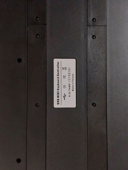 Midiplus BK492 - Klawiatura sterująca USB / MIDI