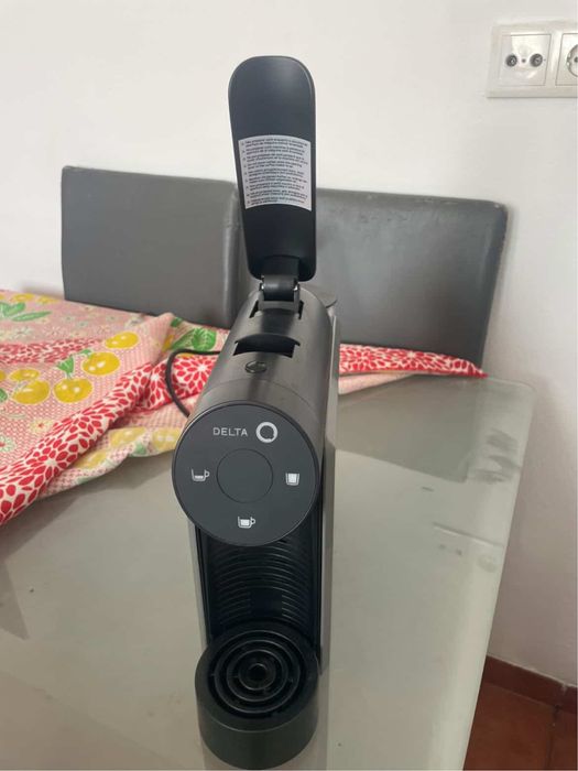 Máquina de café Delta Q mini Qool como nova